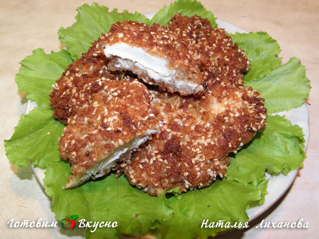 Куриное филе в панировке с кунжутом - фото рецепта