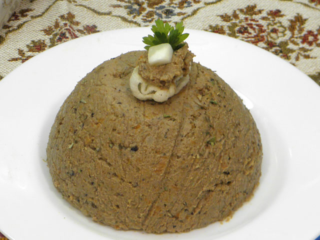 Паштет из печени с имбирем и черносливом - фото рецепта